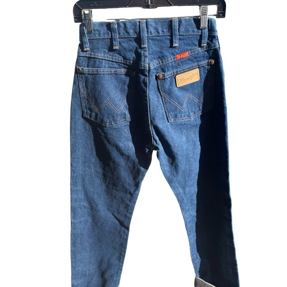 Wrangler Denim - Wrangler Women's Vintage Cowboy Cut Jeans 34 length